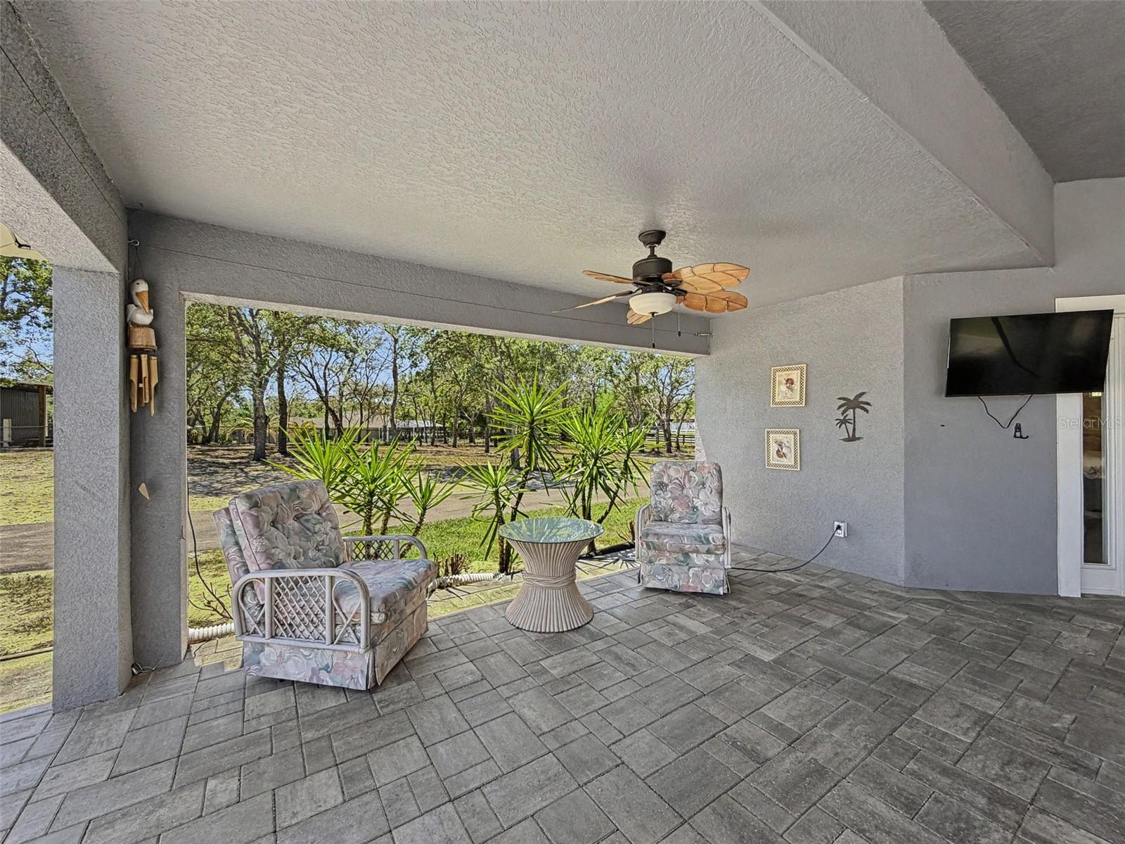 Image 82 of 99 For 18354 Monteverde Drive