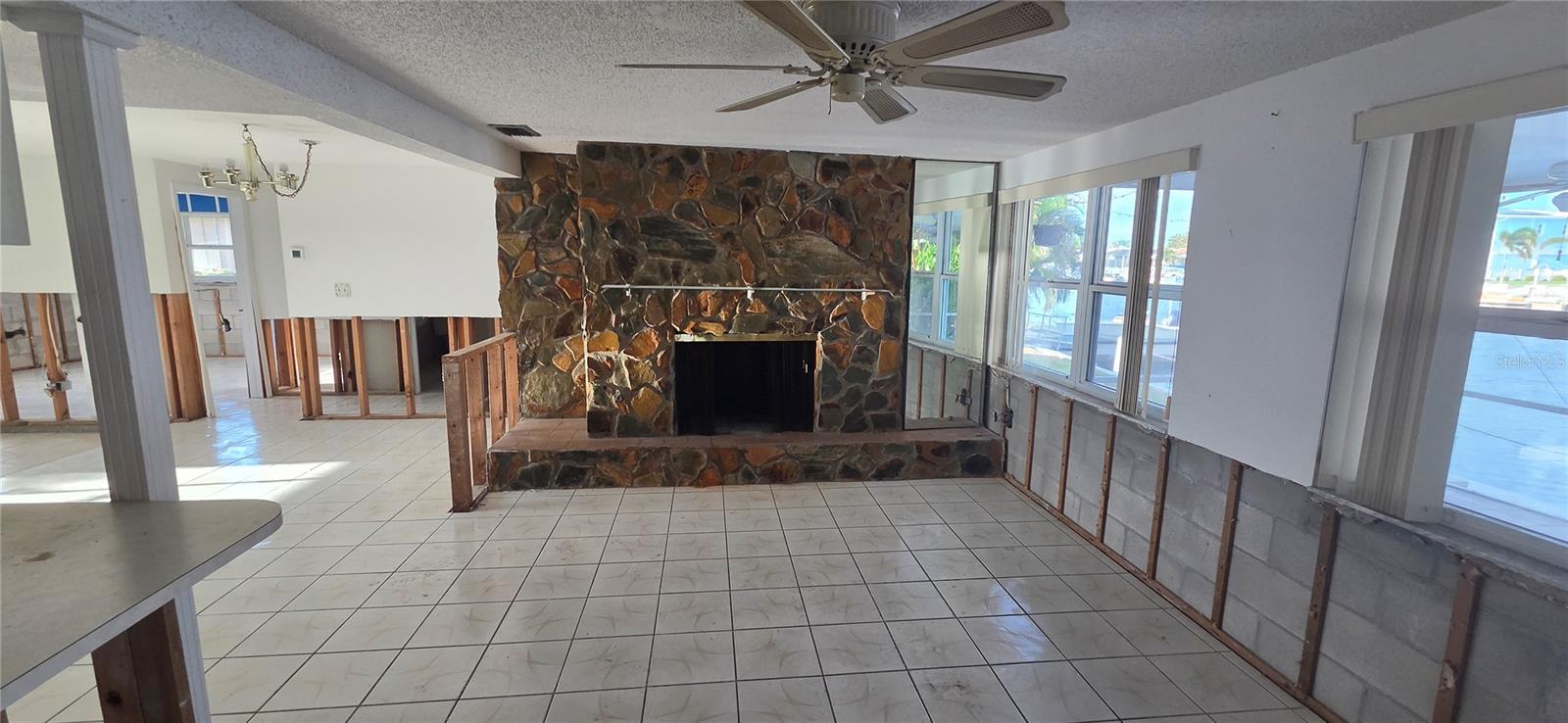 Image 7 of 29 For 5308 Pilots Place