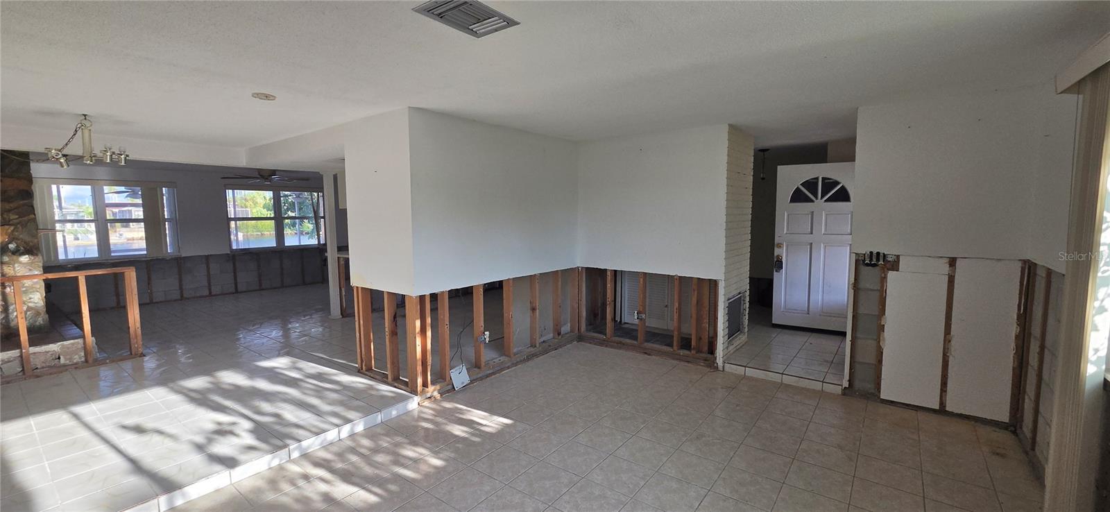 Image 9 of 29 For 5308 Pilots Place