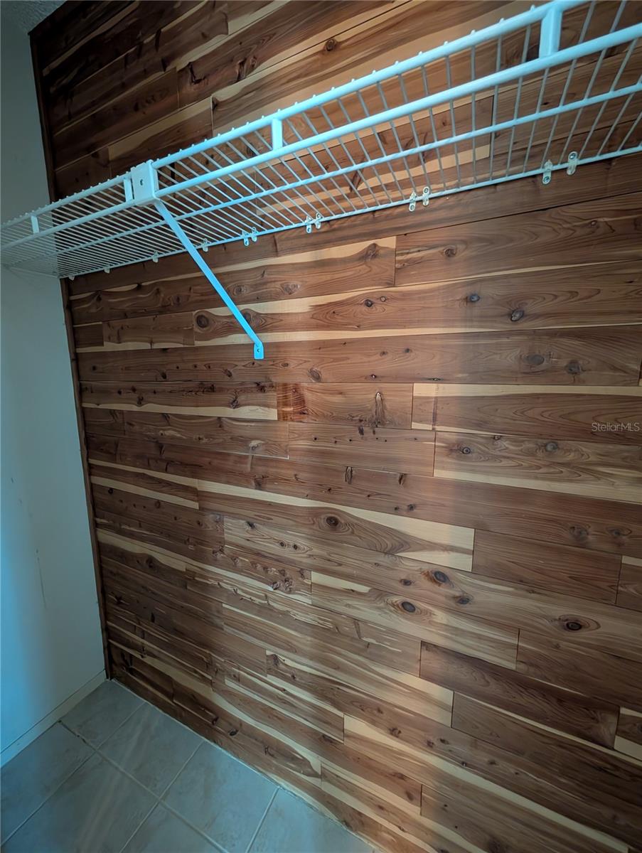 Image 24 of 30 For 6947 Bottle Brush Drive