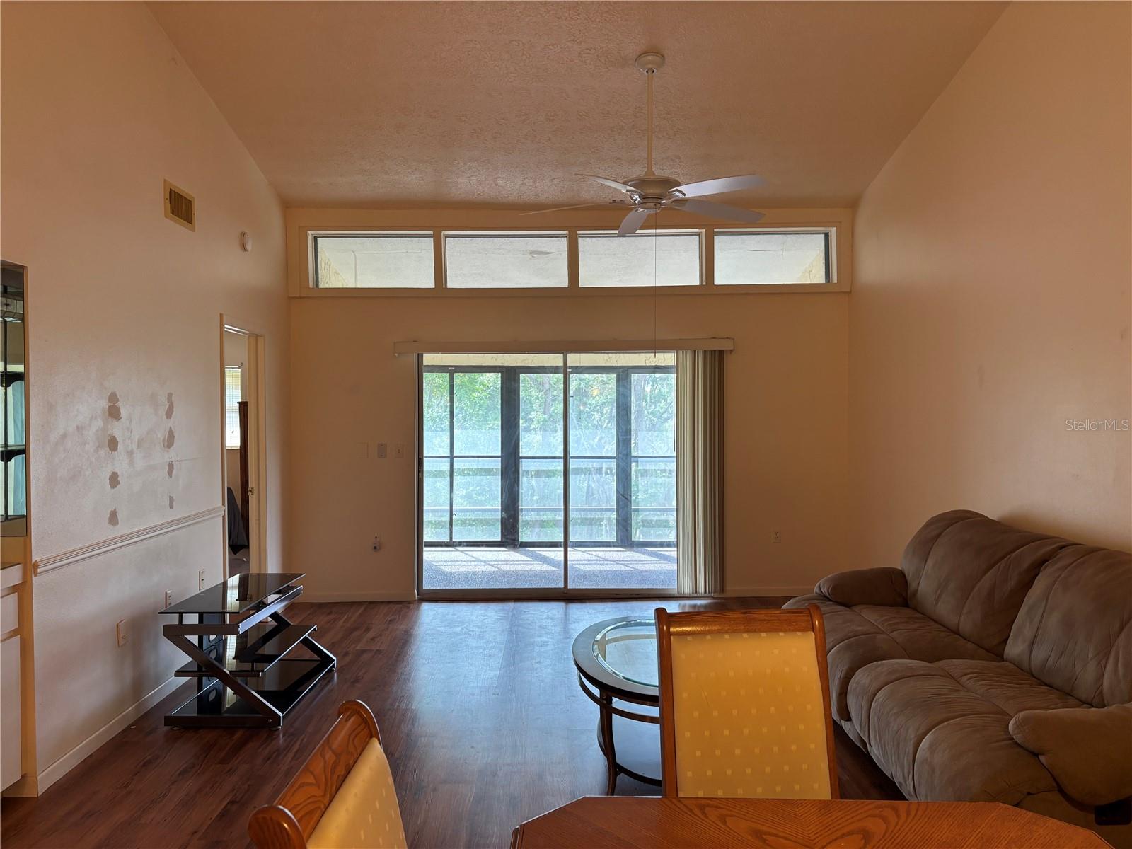 Image 8 of 21 For 7650 Forest Trail 9