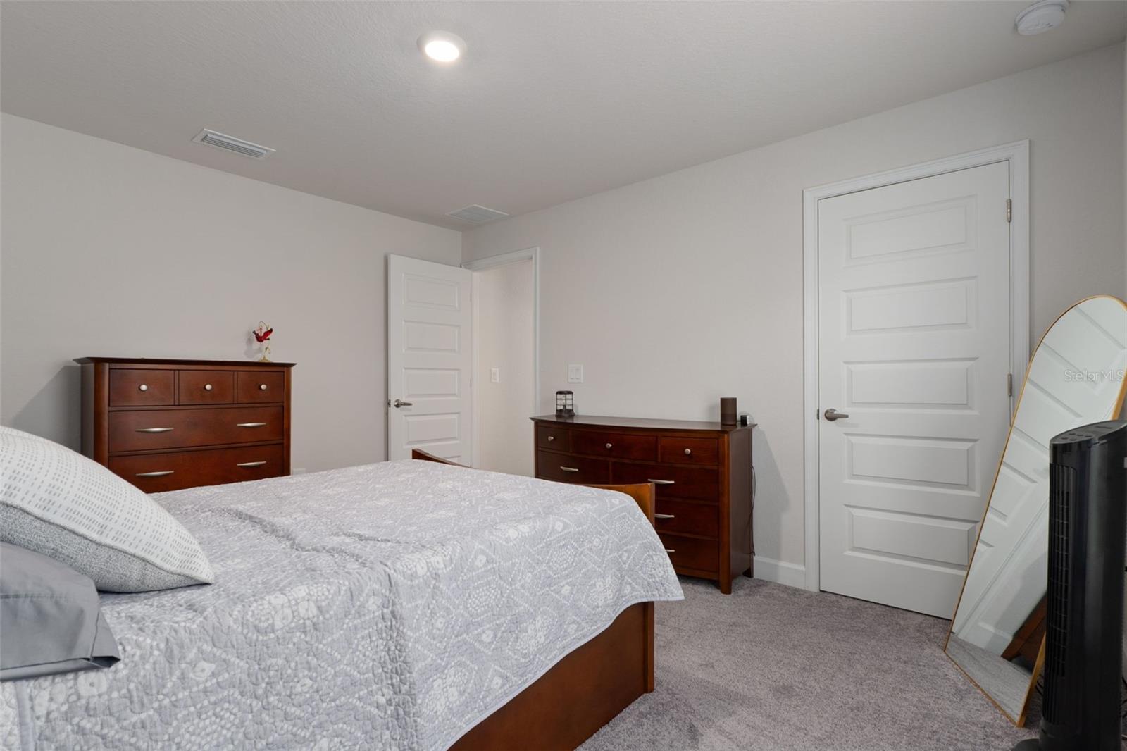 Image 23 of 37 For 12492 Pine Bluff Street