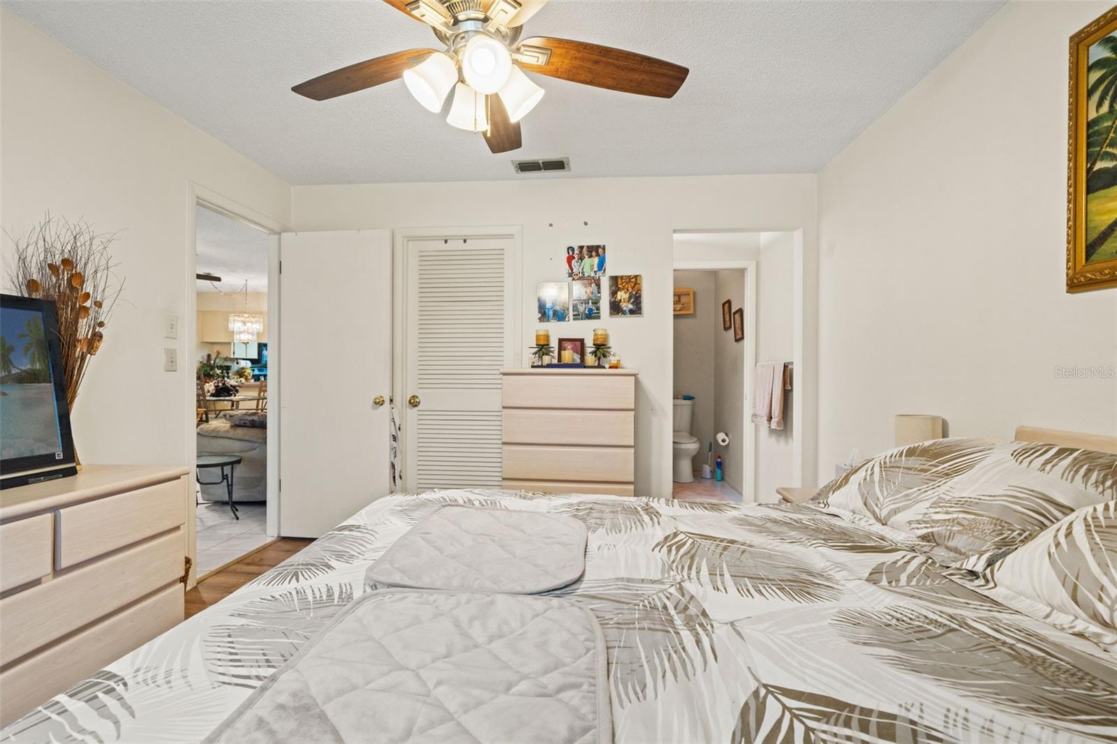 Image 13 of 57 For 7233 Greystone Drive