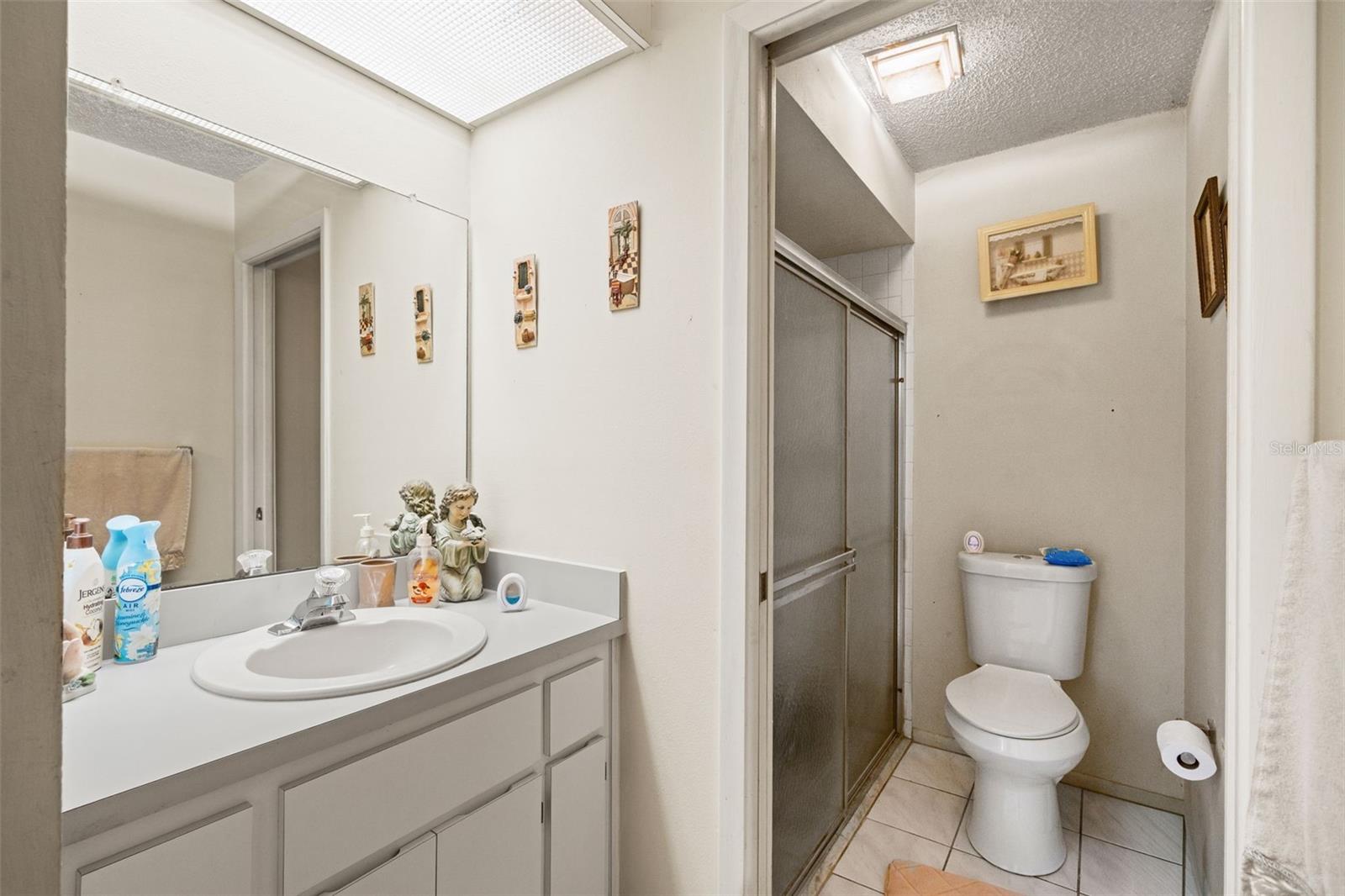 Image 14 of 57 For 7233 Greystone Drive