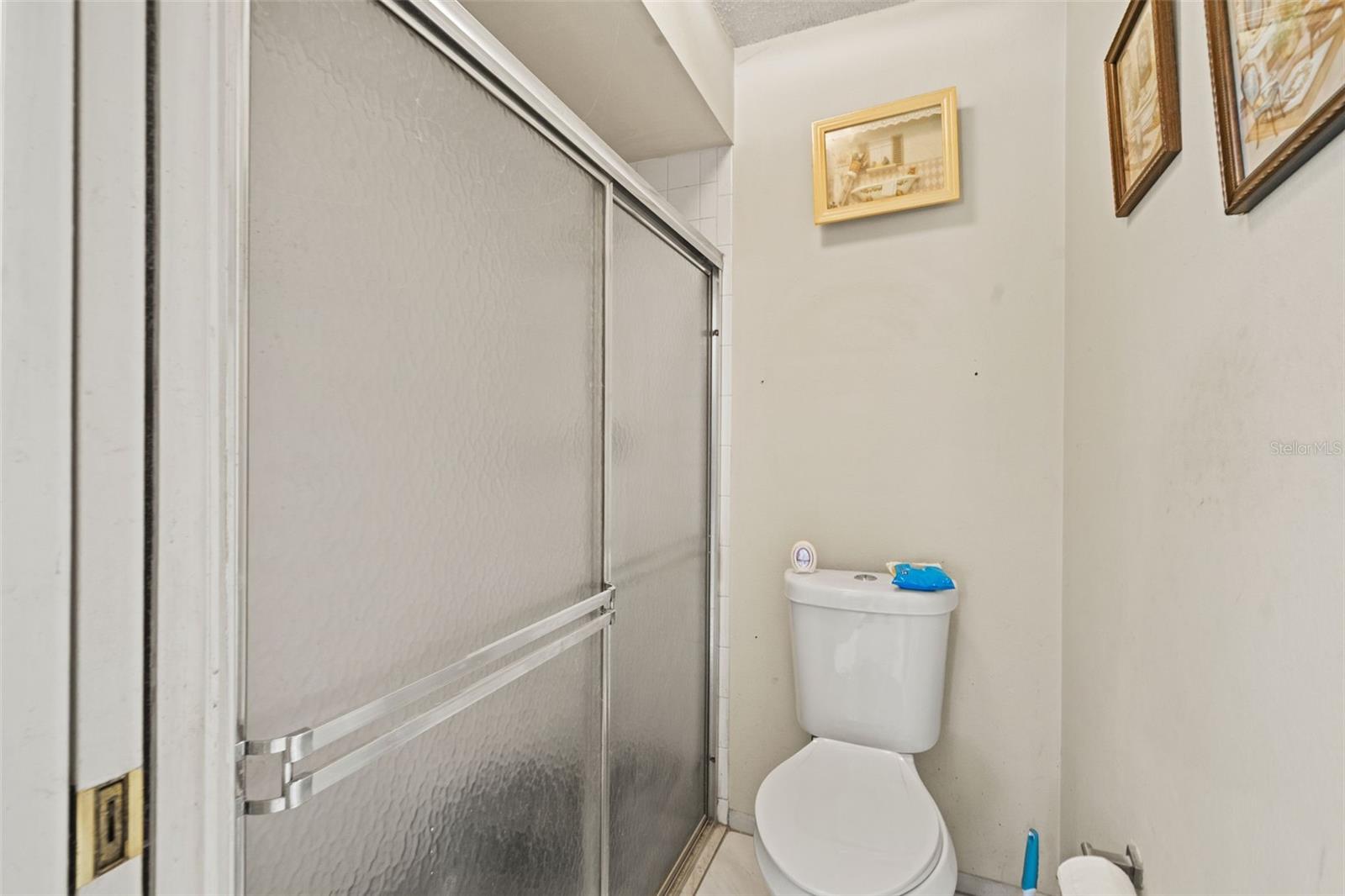 Image 17 of 57 For 7233 Greystone Drive