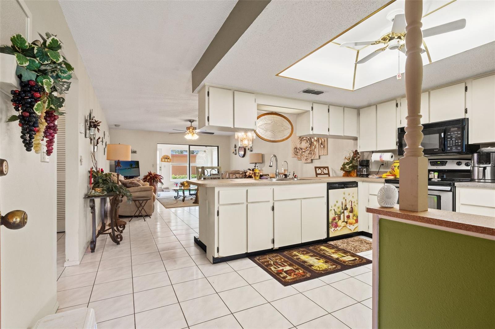 Image 3 of 57 For 7233 Greystone Drive