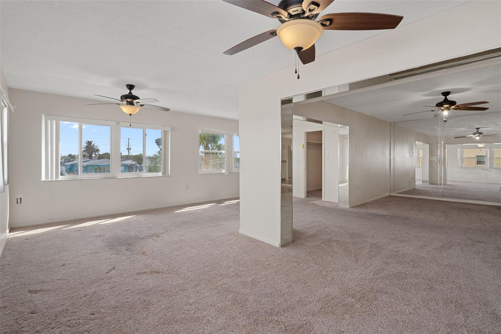 Image 17 of 45 For 4660 Marine Parkway 206