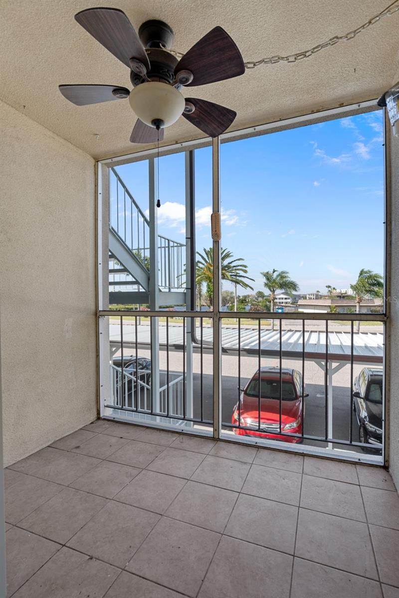 Image 31 of 45 For 4660 Marine Parkway 206