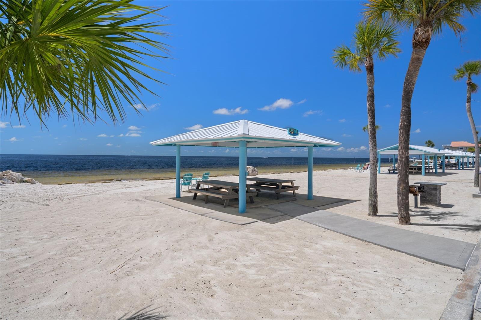 Image 36 of 45 For 4660 Marine Parkway 206