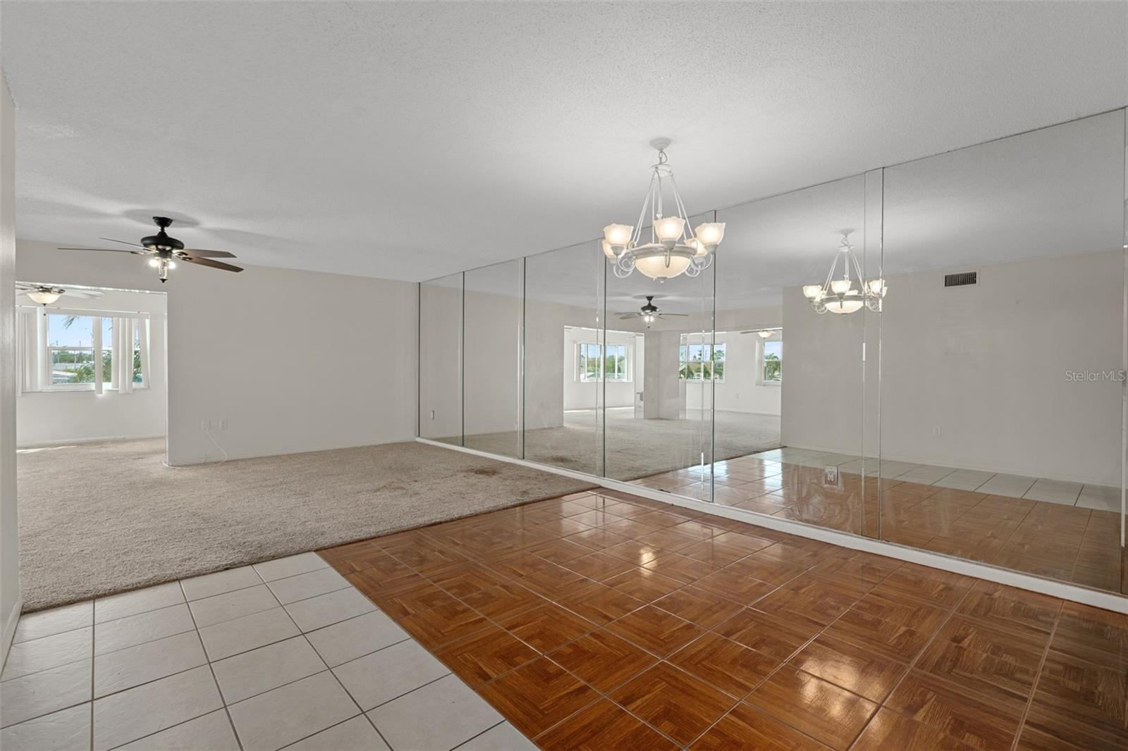 Image 9 of 45 For 4660 Marine Parkway 206