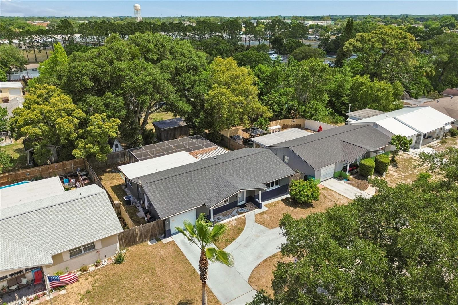 Image 21 of 23 For 5553 Violet Drive