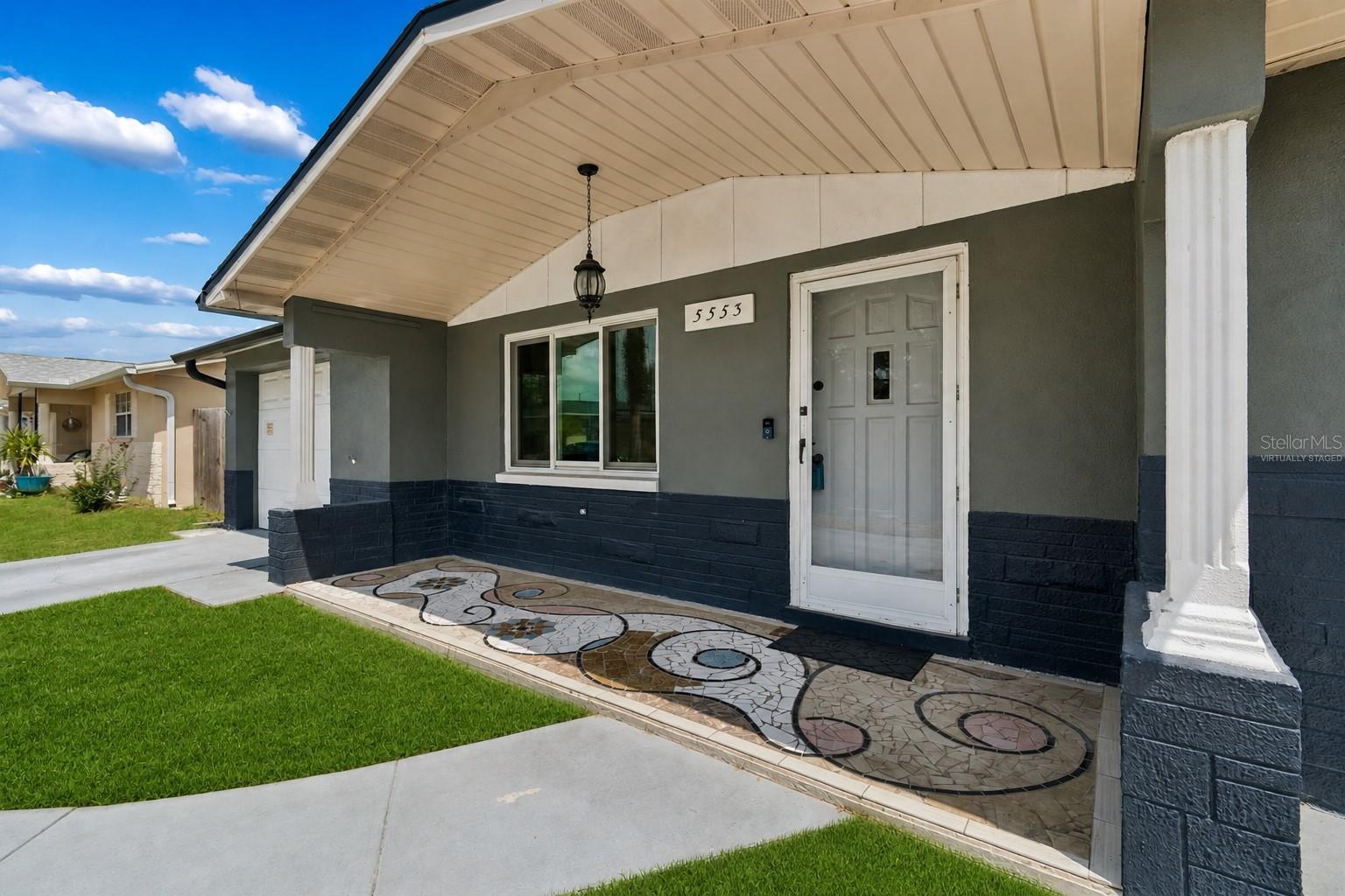 Image 4 of 23 For 5553 Violet Drive