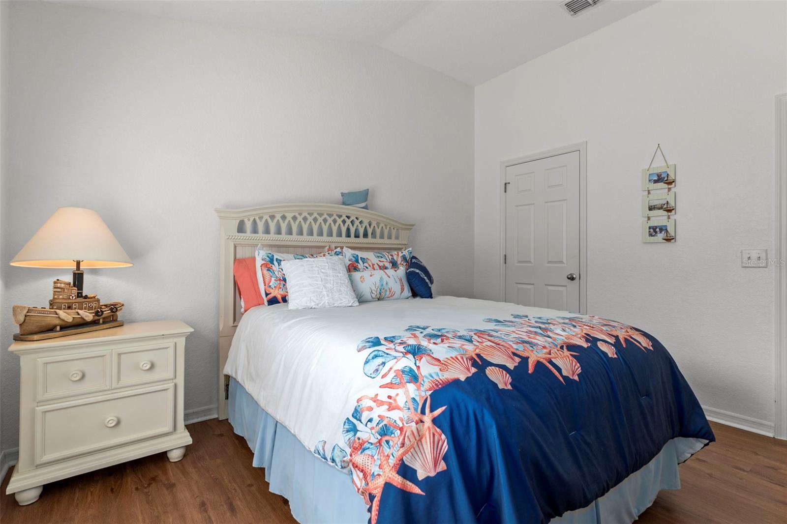 Image 25 of 40 For 7228 Crested Orchid Drive