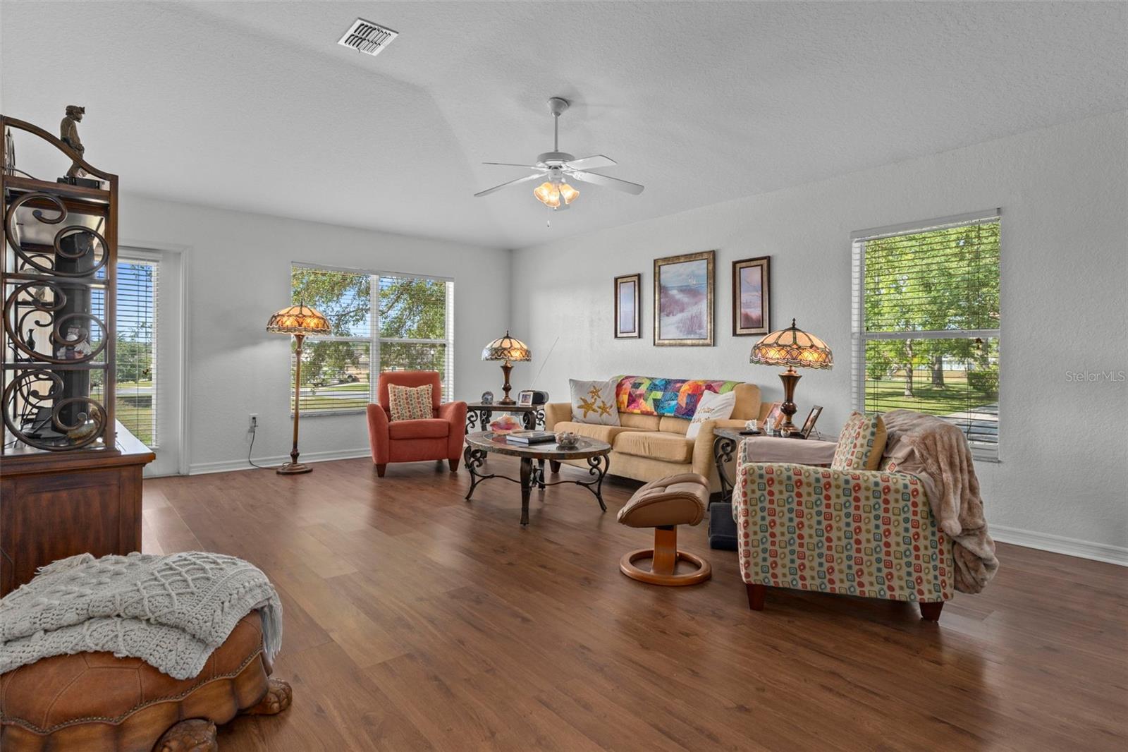 Image 4 of 40 For 7228 Crested Orchid Drive
