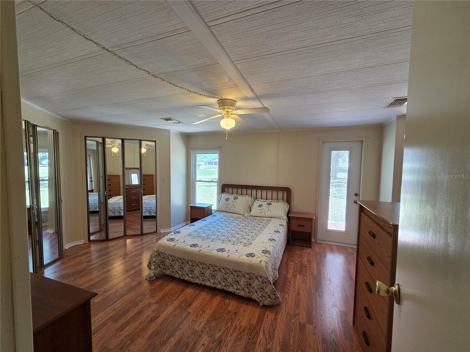Image 7 of 16 For 12130 Thornridge Street