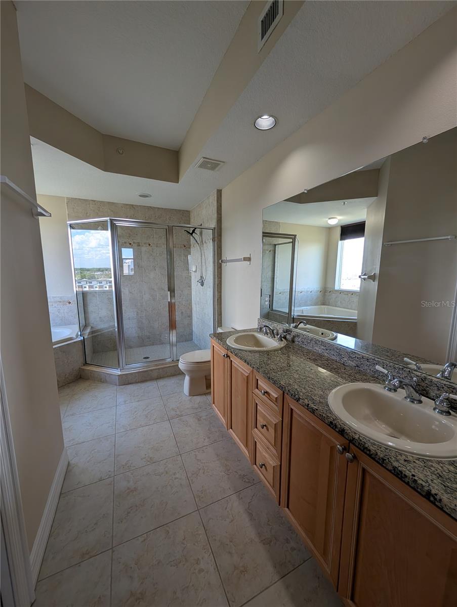 Image 14 of 38 For 4516 Seagull Drive 919