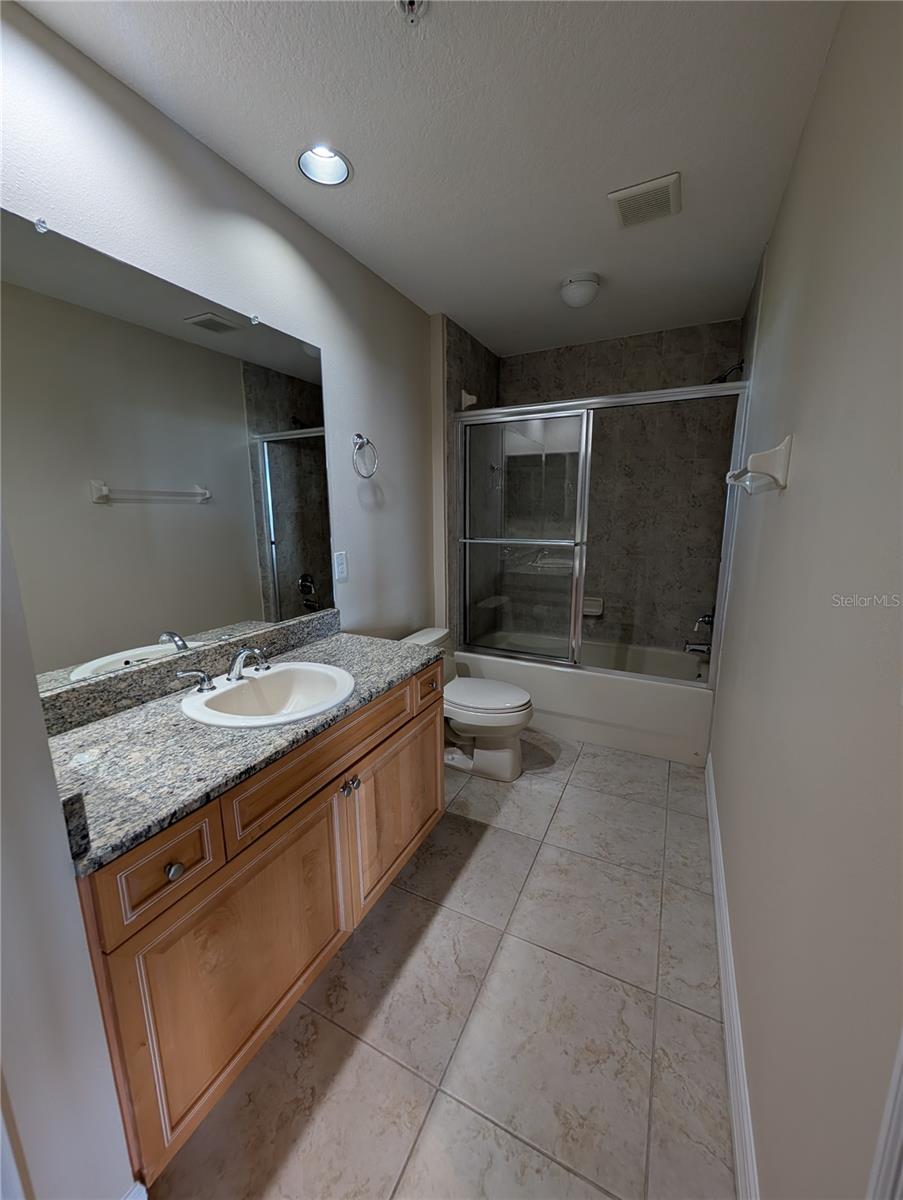 Image 19 of 38 For 4516 Seagull Drive 919