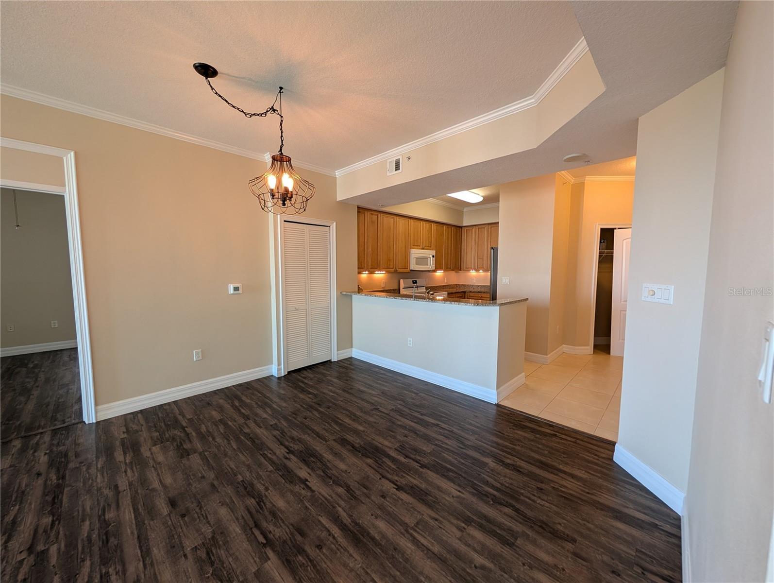 Image 6 of 38 For 4516 Seagull Drive 919