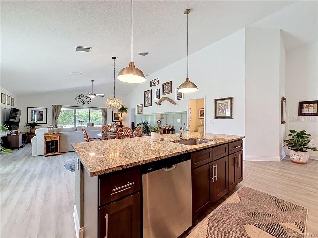 Image 17 of 99 For 539 Back Nine Circle