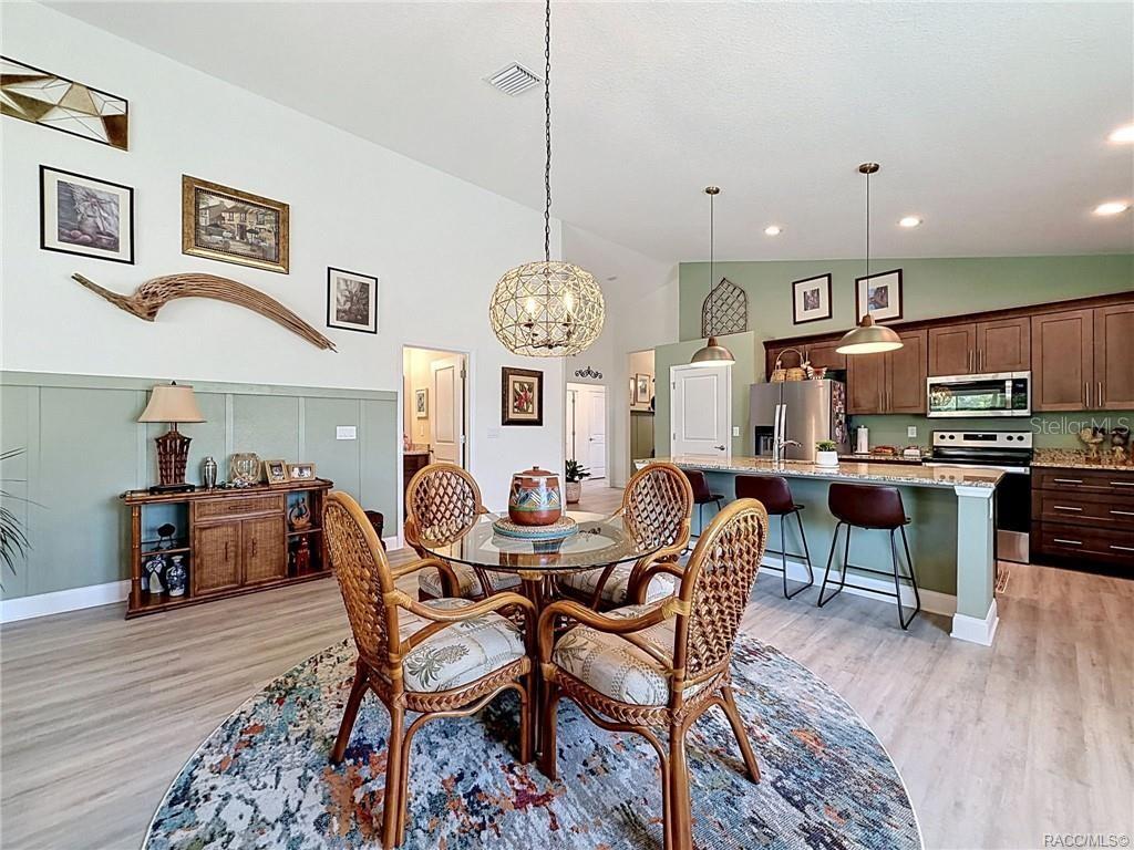 Image 20 of 99 For 539 Back Nine Circle