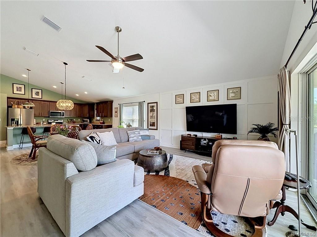 Image 23 of 99 For 539 Back Nine Circle