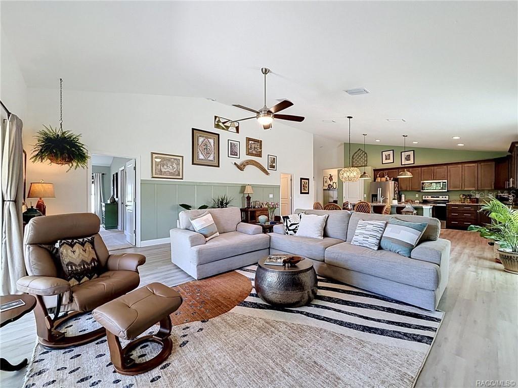 Image 24 of 99 For 539 Back Nine Circle