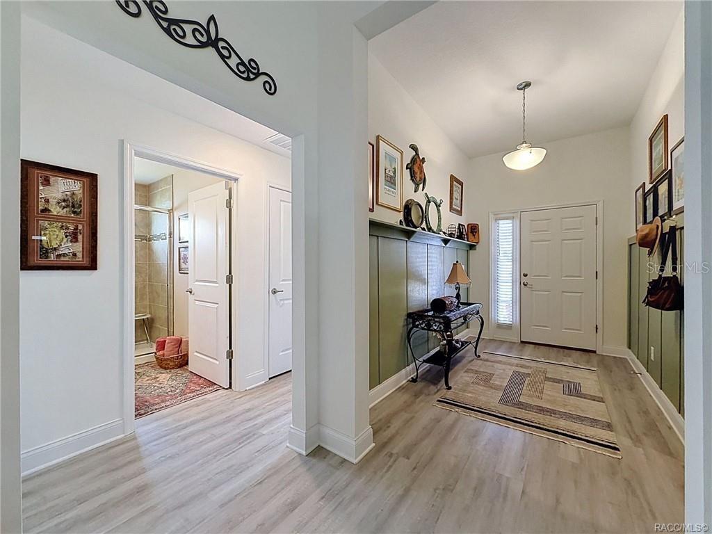 Image 38 of 99 For 539 Back Nine Circle