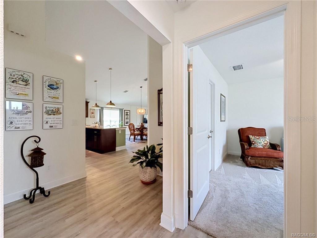 Image 40 of 99 For 539 Back Nine Circle