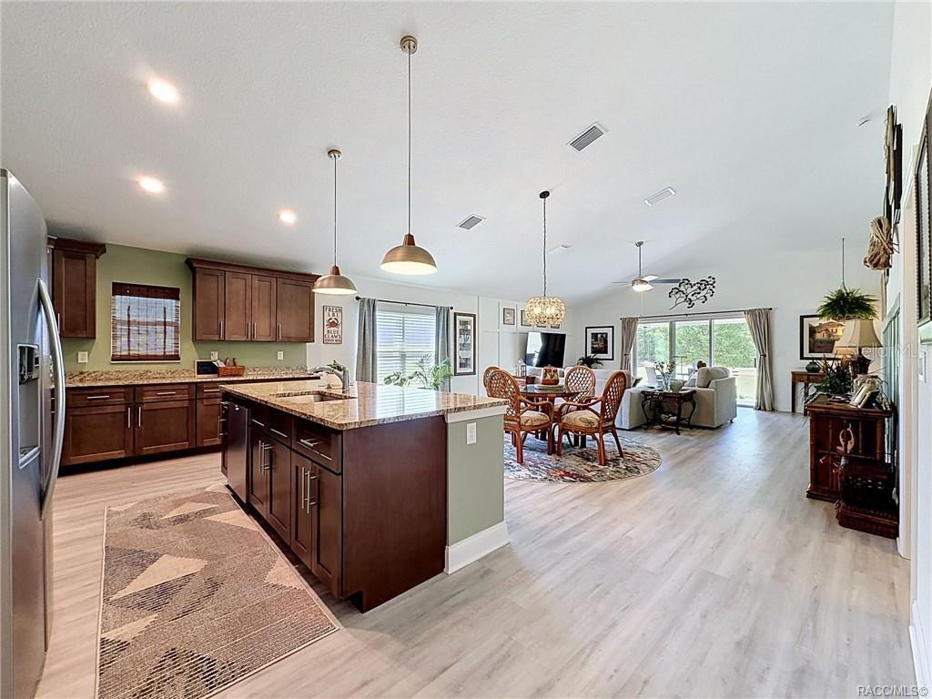 Image 9 of 99 For 539 Back Nine Circle