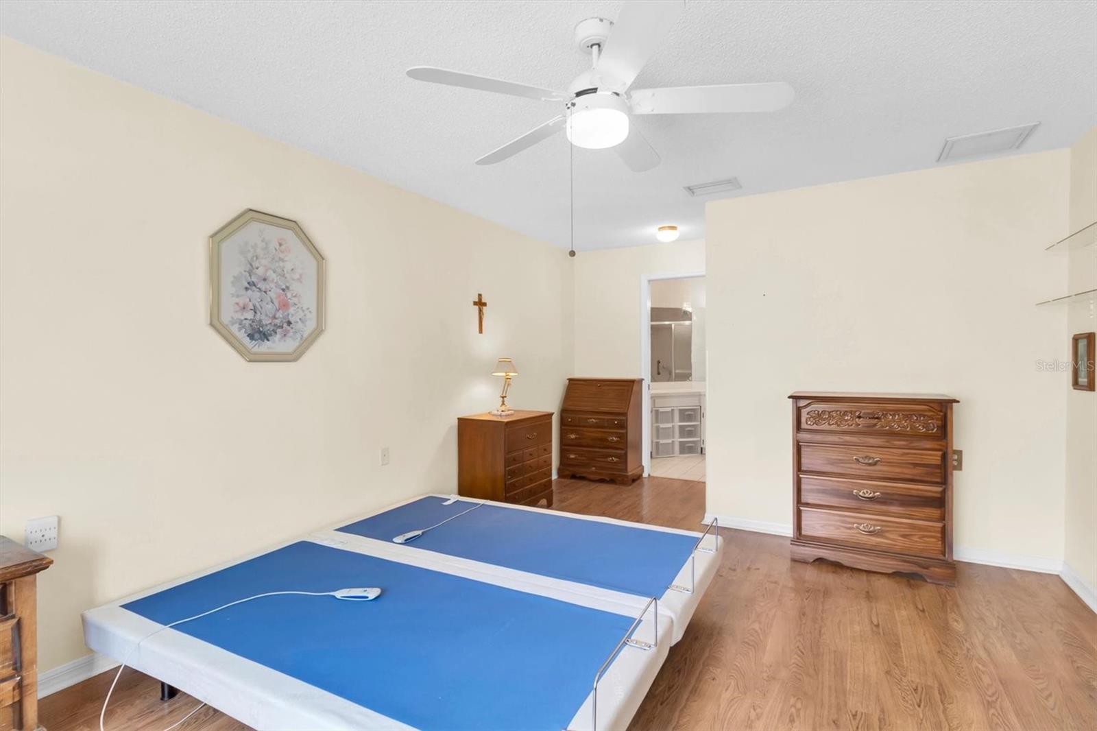 Image 17 of 59 For 9058 Arundle Place