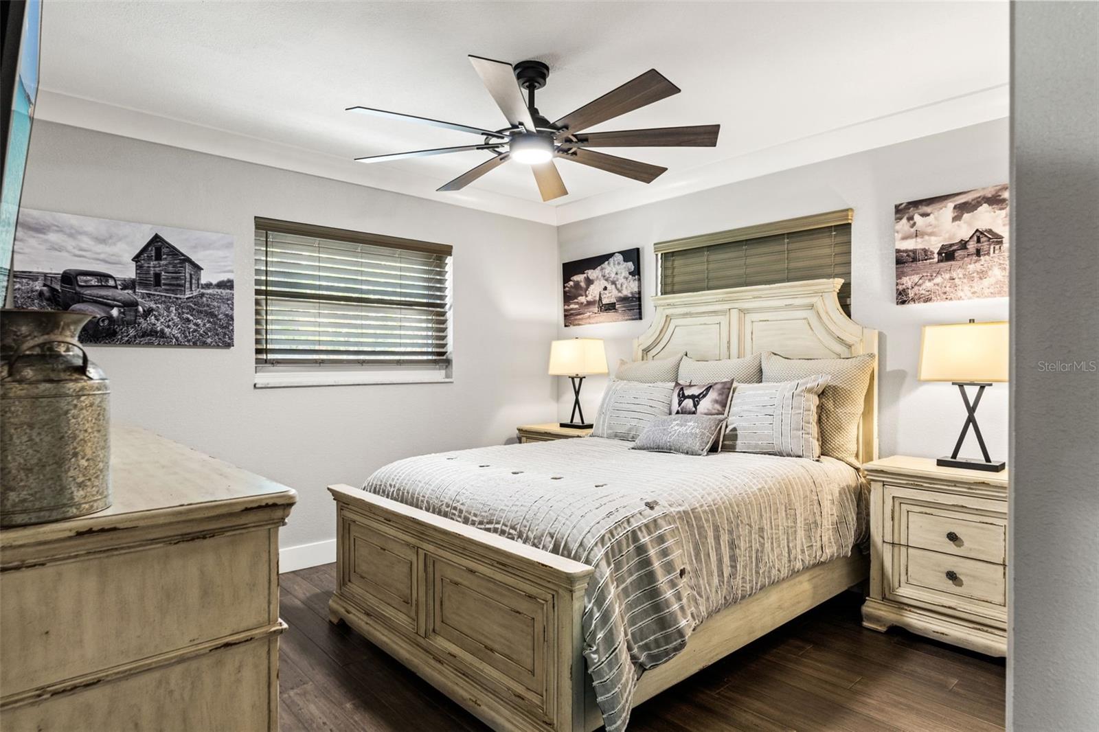 Image 39 of 89 For 7845 Flame Vine Way
