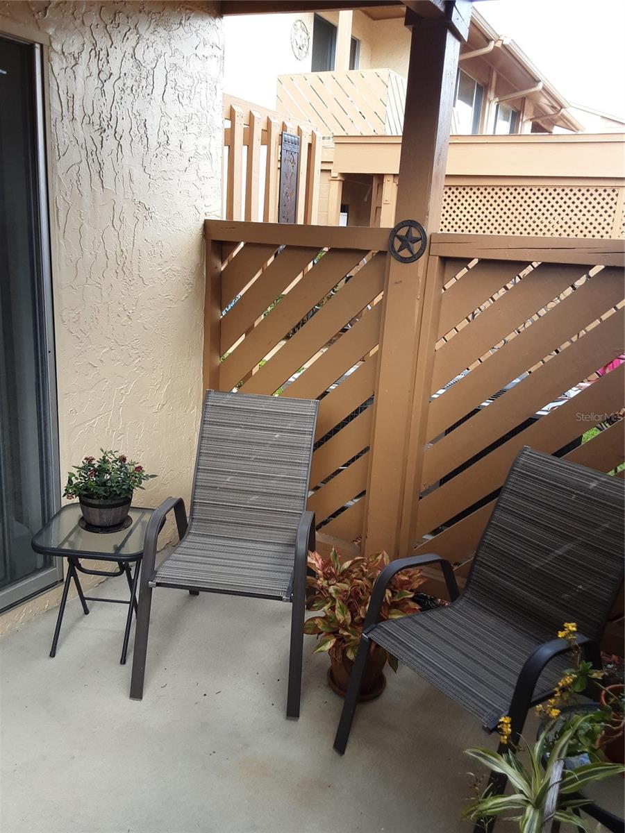 Image 18 of 26 For 4423 Pelorus Drive B