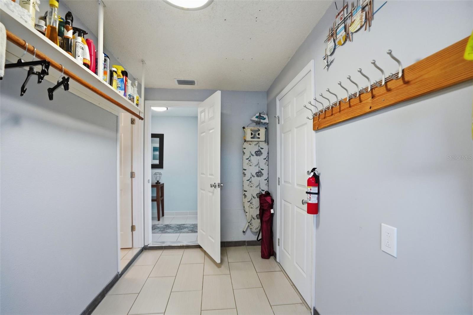 Image 40 of 65 For 13822 Malcolm Avenue