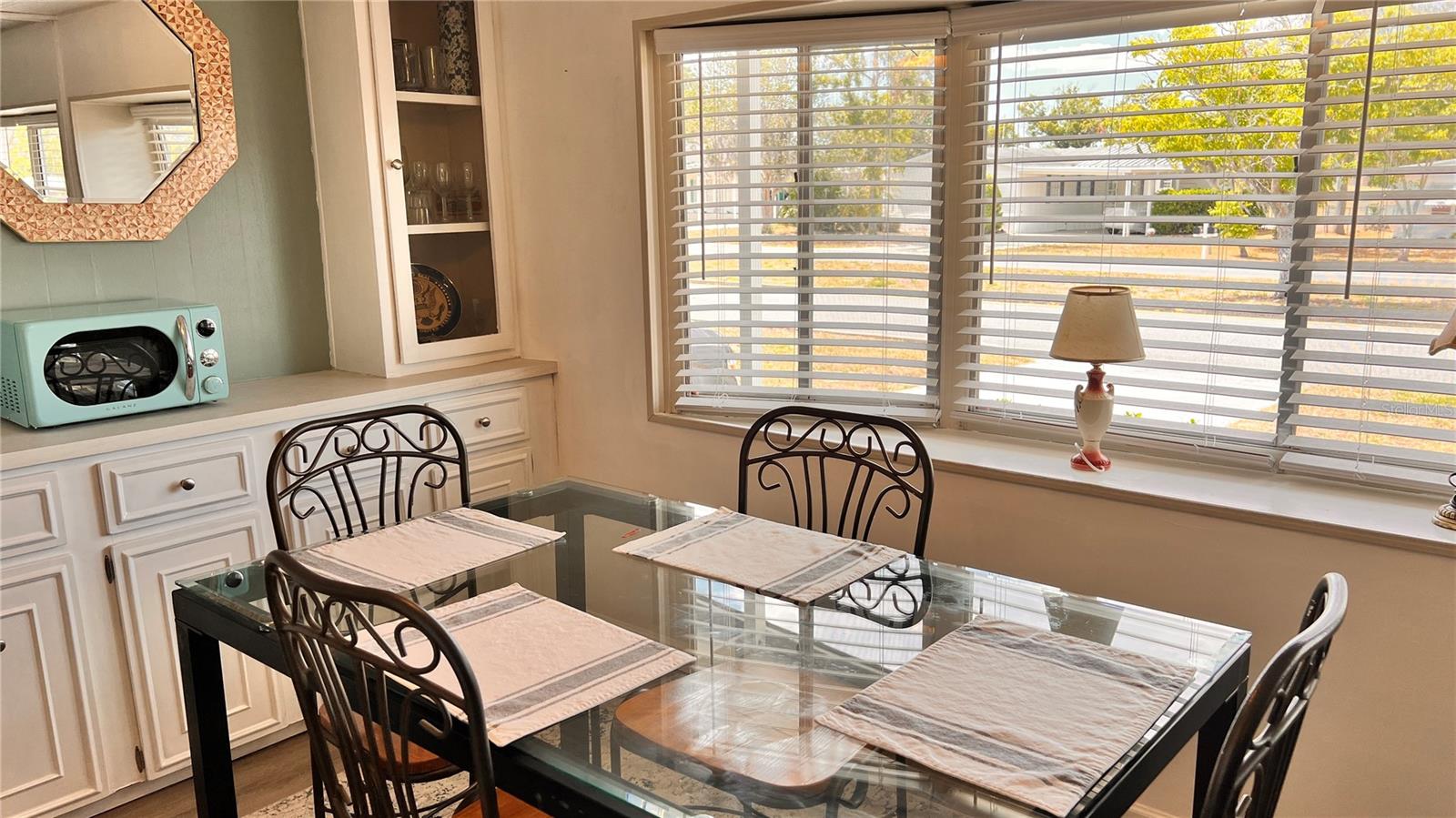 Image 11 of 35 For 9287 Highpoint Boulevard