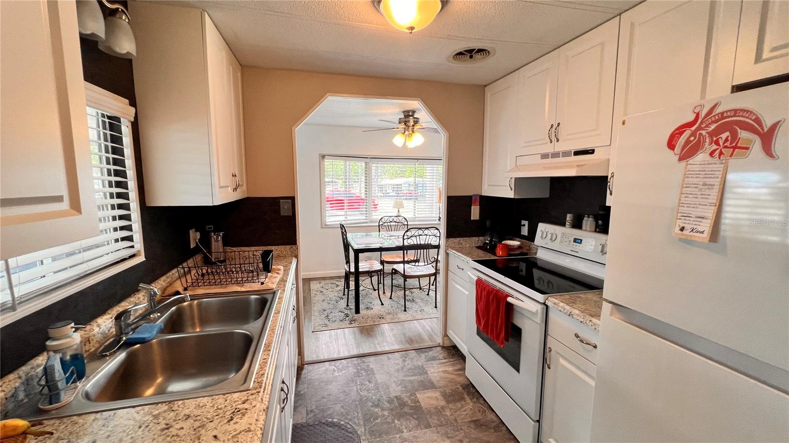 Image 13 of 35 For 9287 Highpoint Boulevard