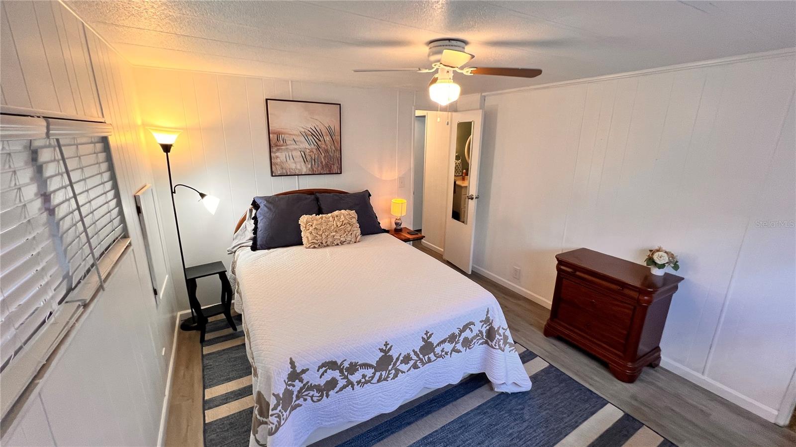 Image 18 of 35 For 9287 Highpoint Boulevard