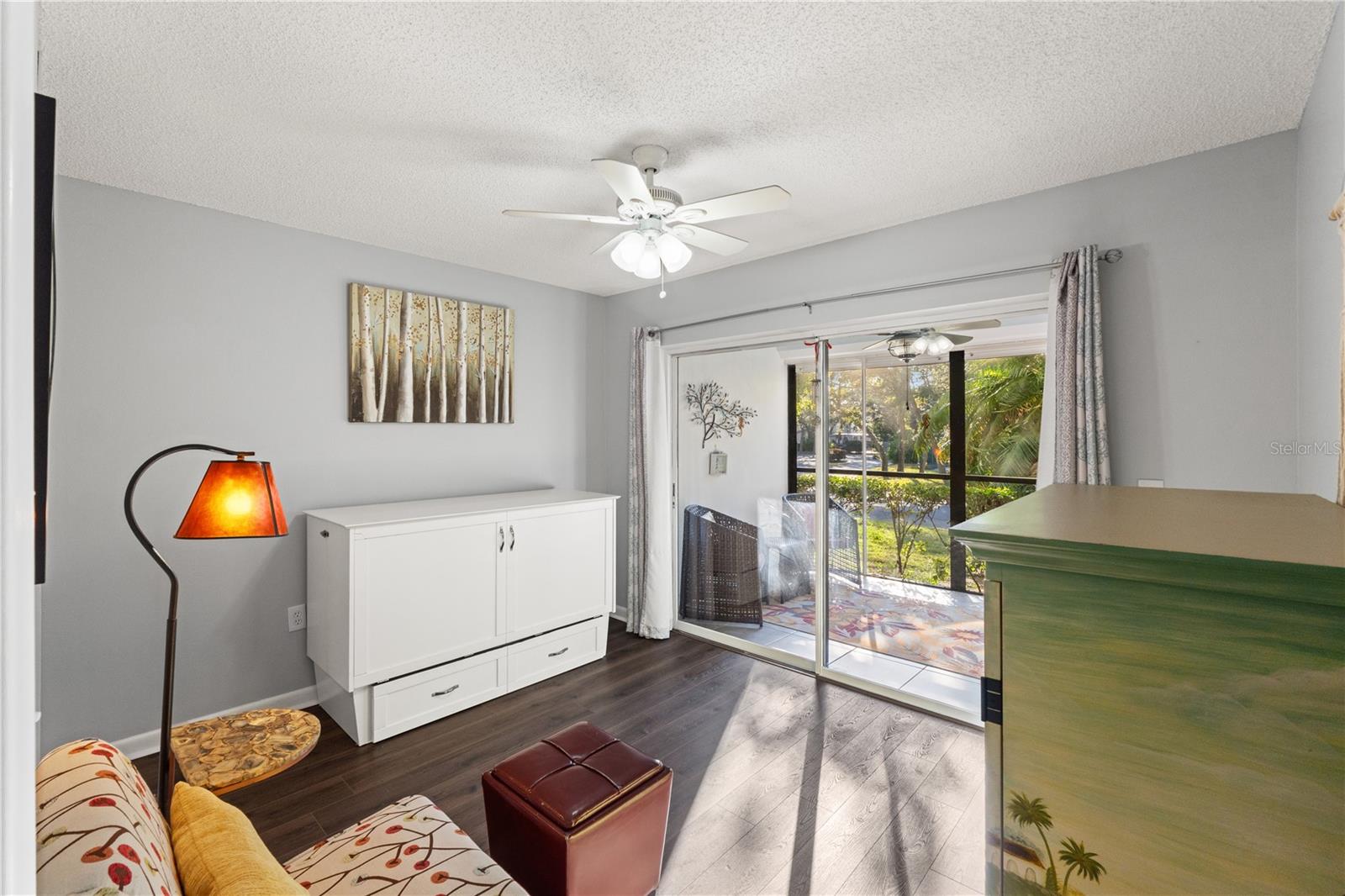 Image 29 of 67 For 300 Florida Avenue 600f
