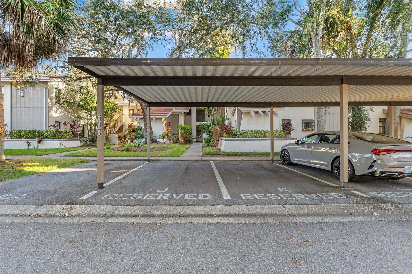 Image 38 of 67 For 300 Florida Avenue 600f