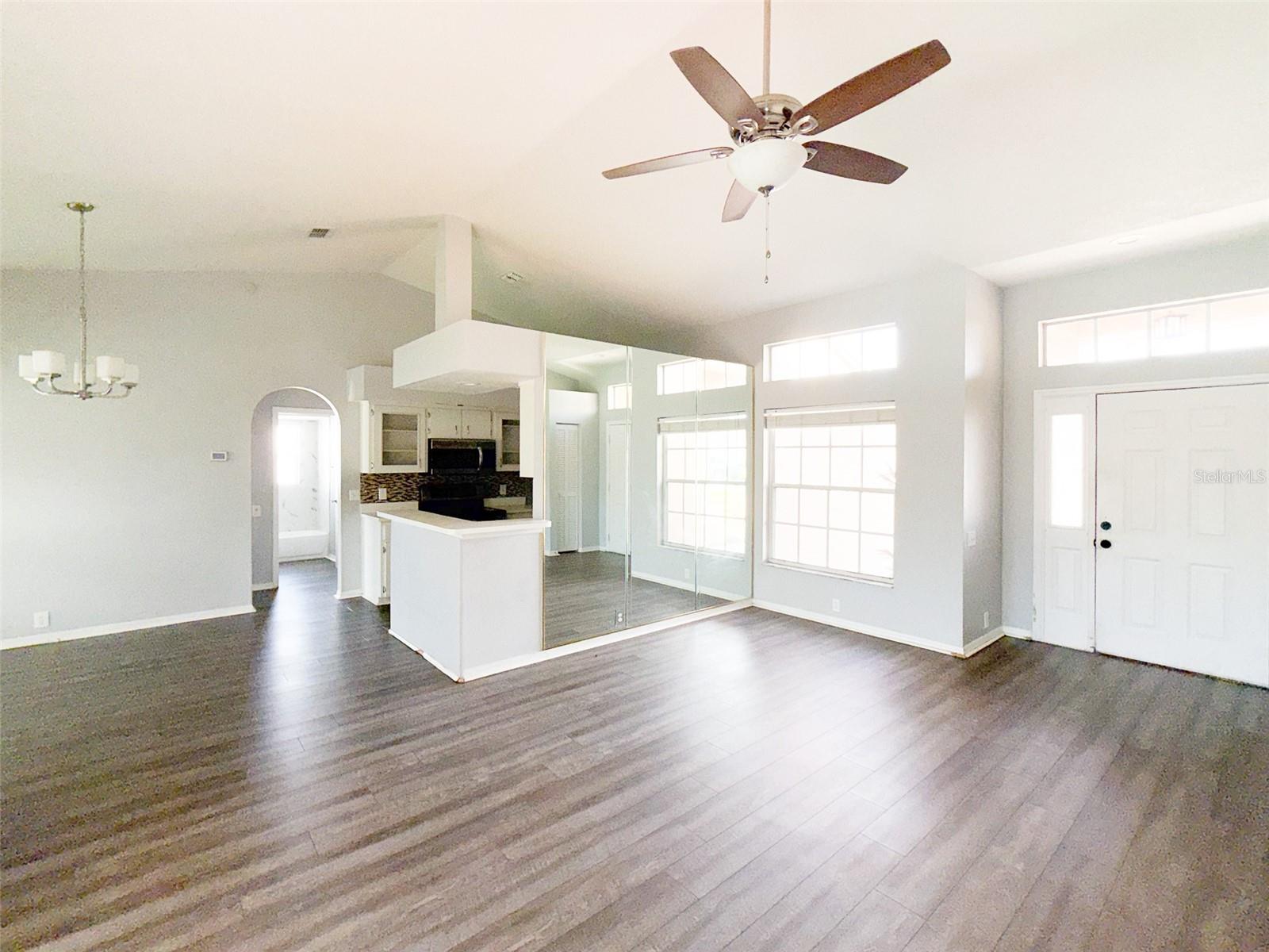 Image 5 of 43 For 8836 Kilmer Way