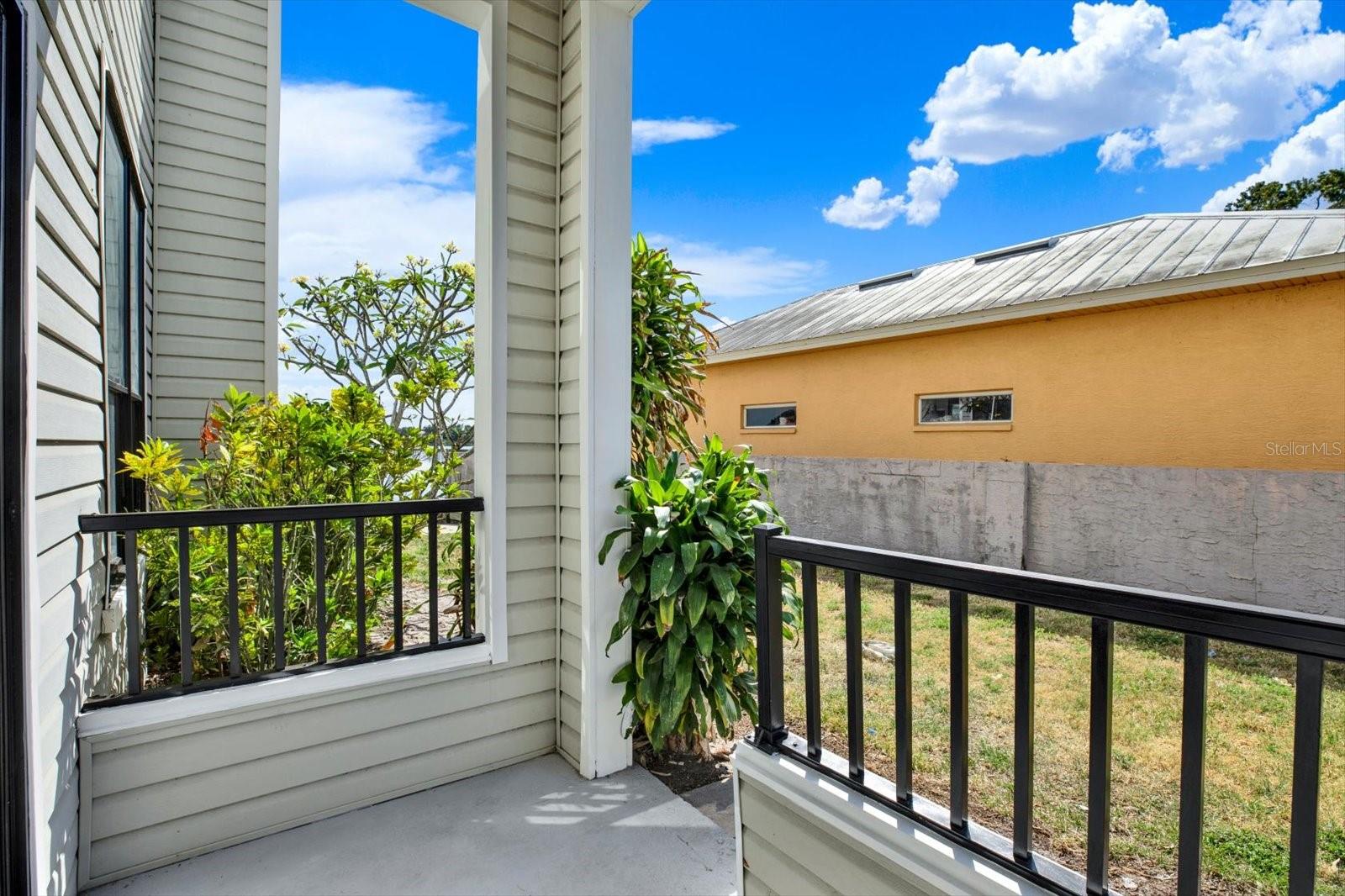 Image 15 of 33 For 3127 Sligh Avenue 104b