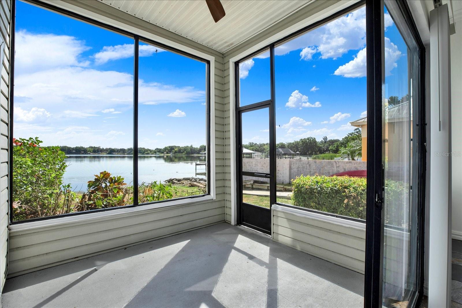 Image 16 of 33 For 3127 Sligh Avenue 104b