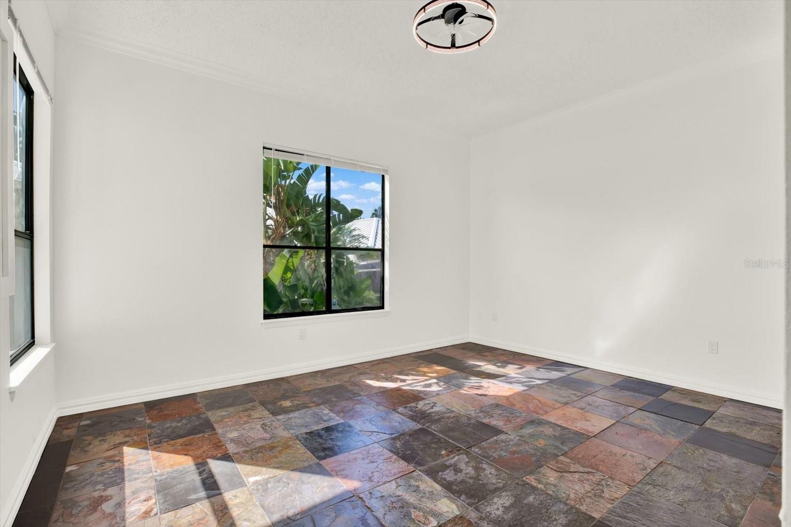 Image 9 of 33 For 3127 Sligh Avenue 104b