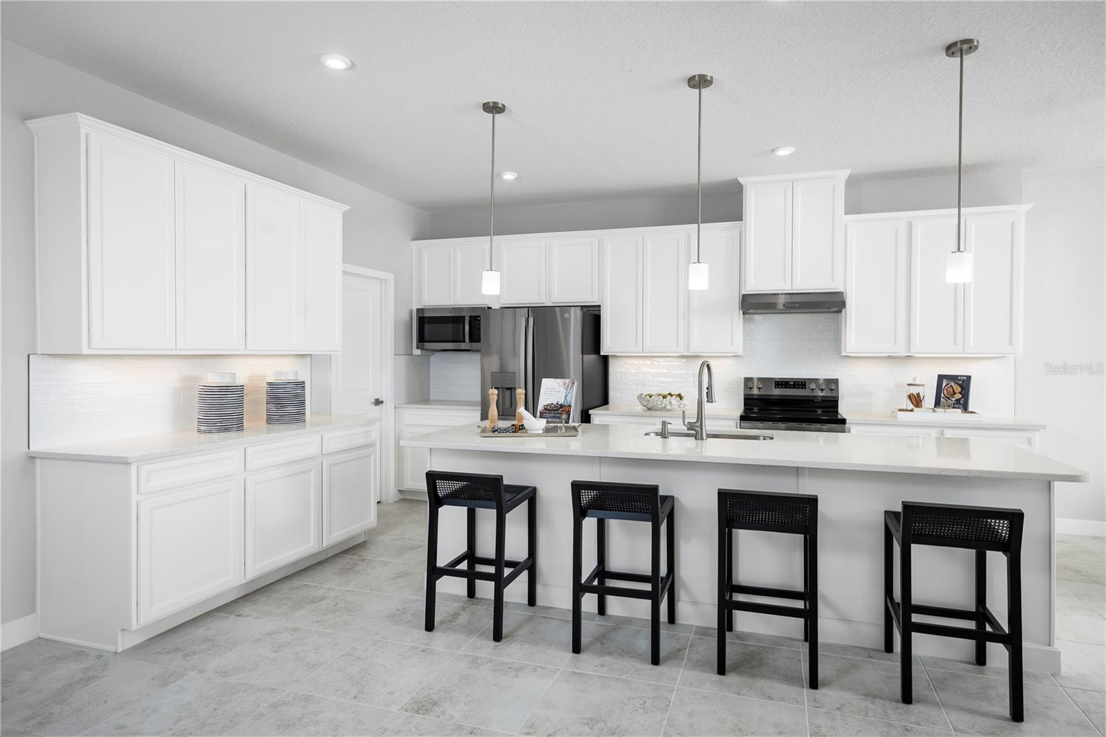 Image 4 of 7 For 22145 Pine Grove Loop