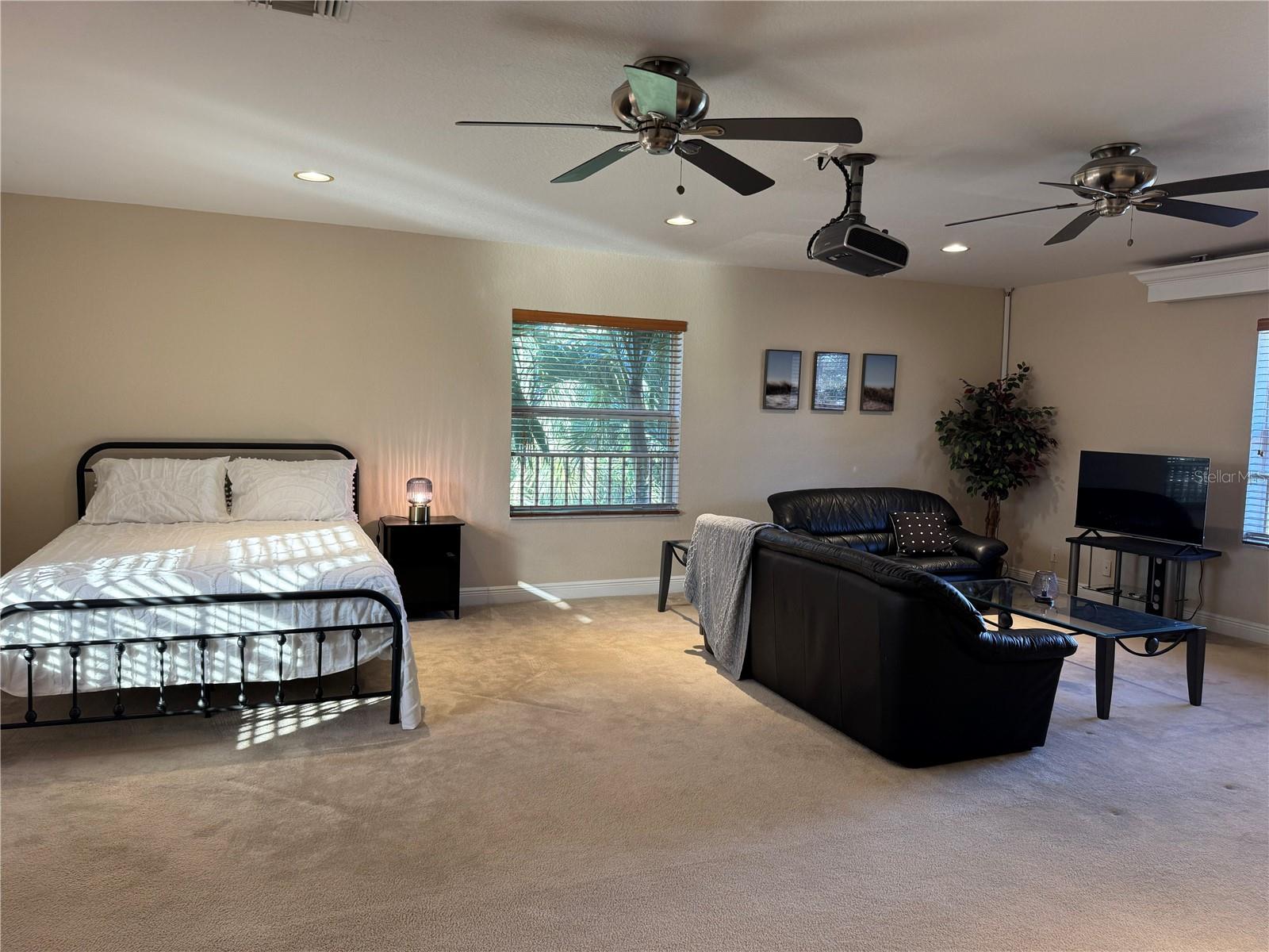 Listing photo id 42 for 5884 79th Way