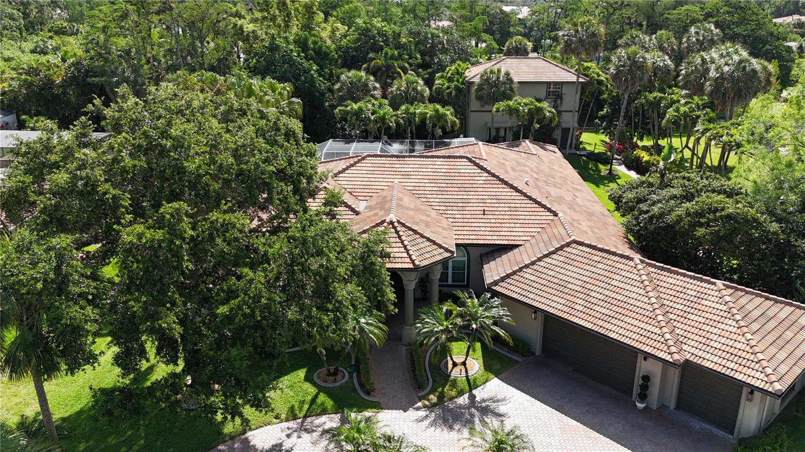 Listing photo id 54 for 5884 79th Way