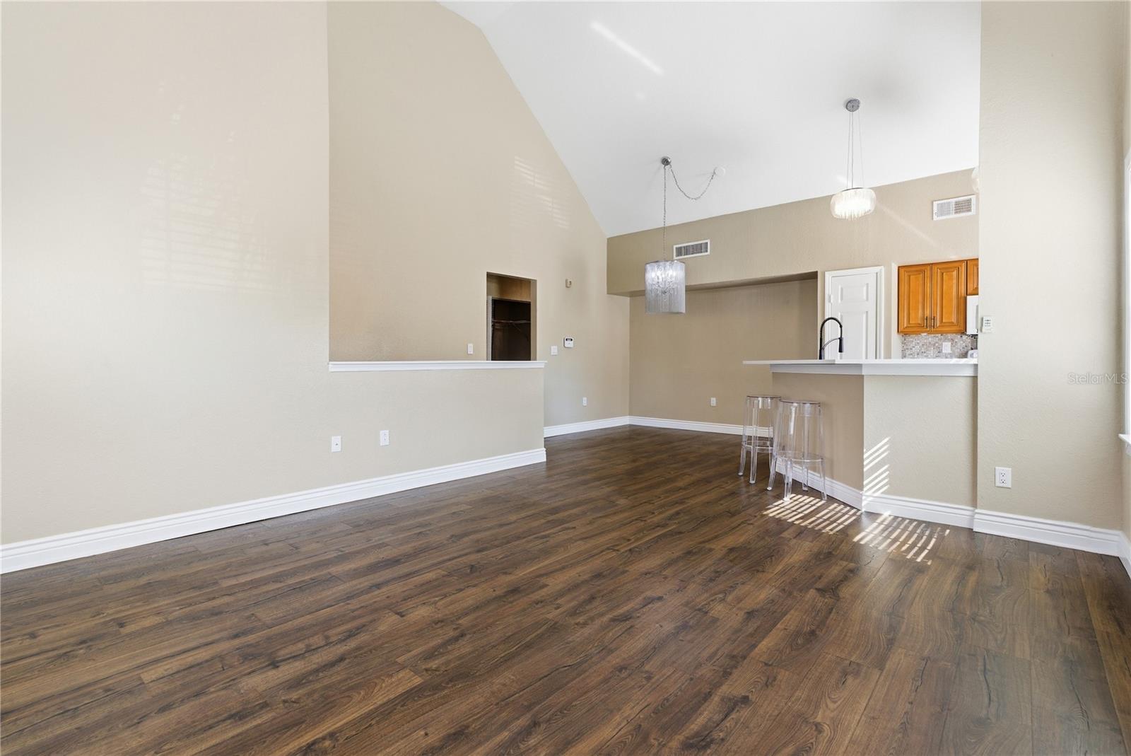 Image 6 of 41 For 9646 Lake Chase Island Way 9646