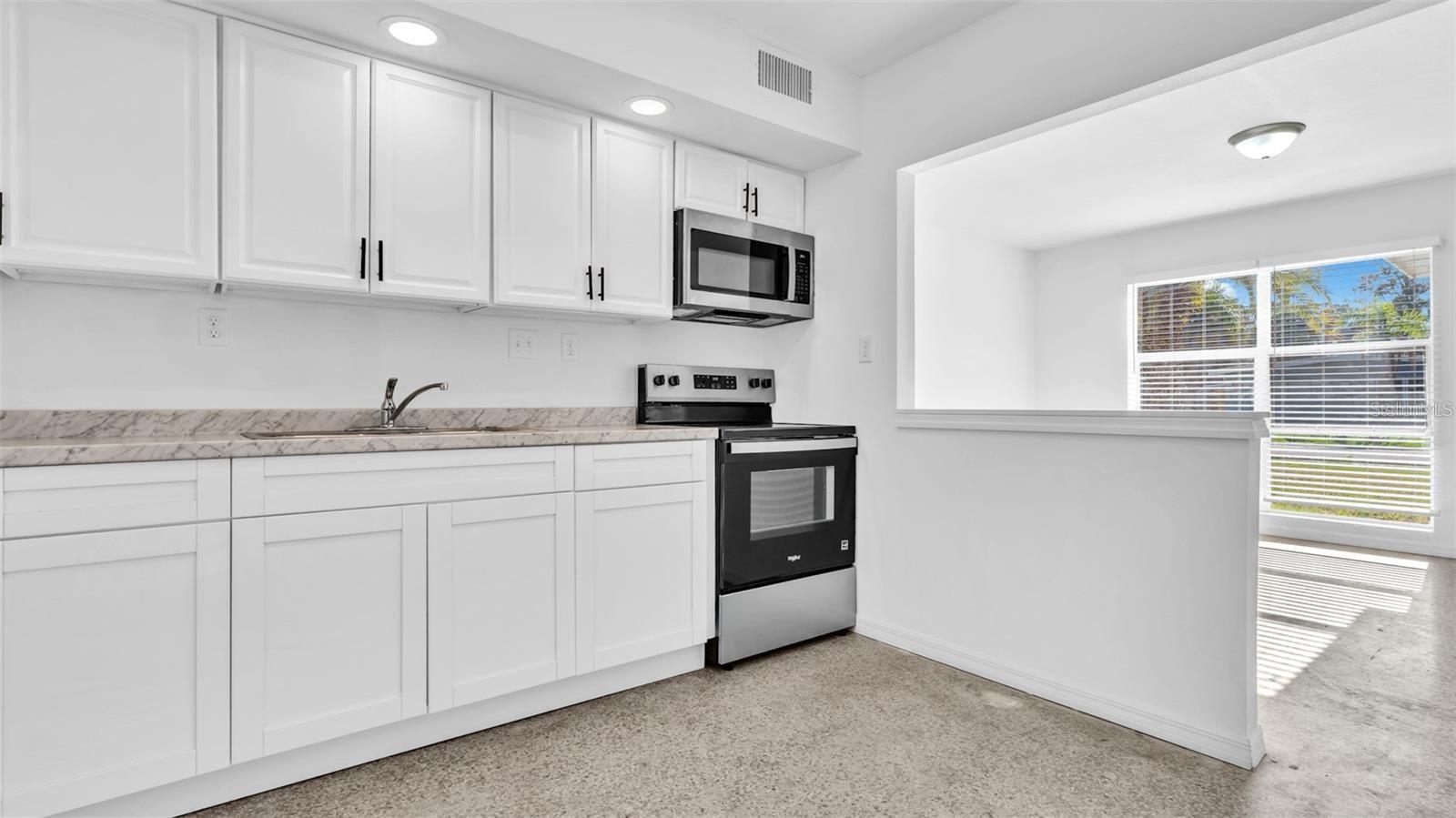 Image 14 of 15 For 7308 Royal Palm Drive