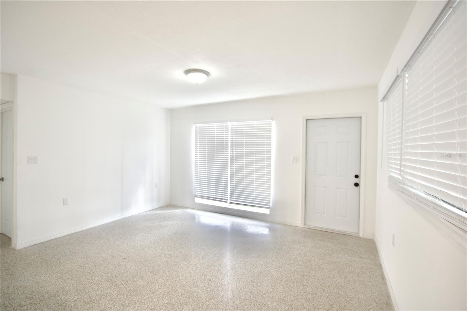 Image 5 of 15 For 7308 Royal Palm Drive