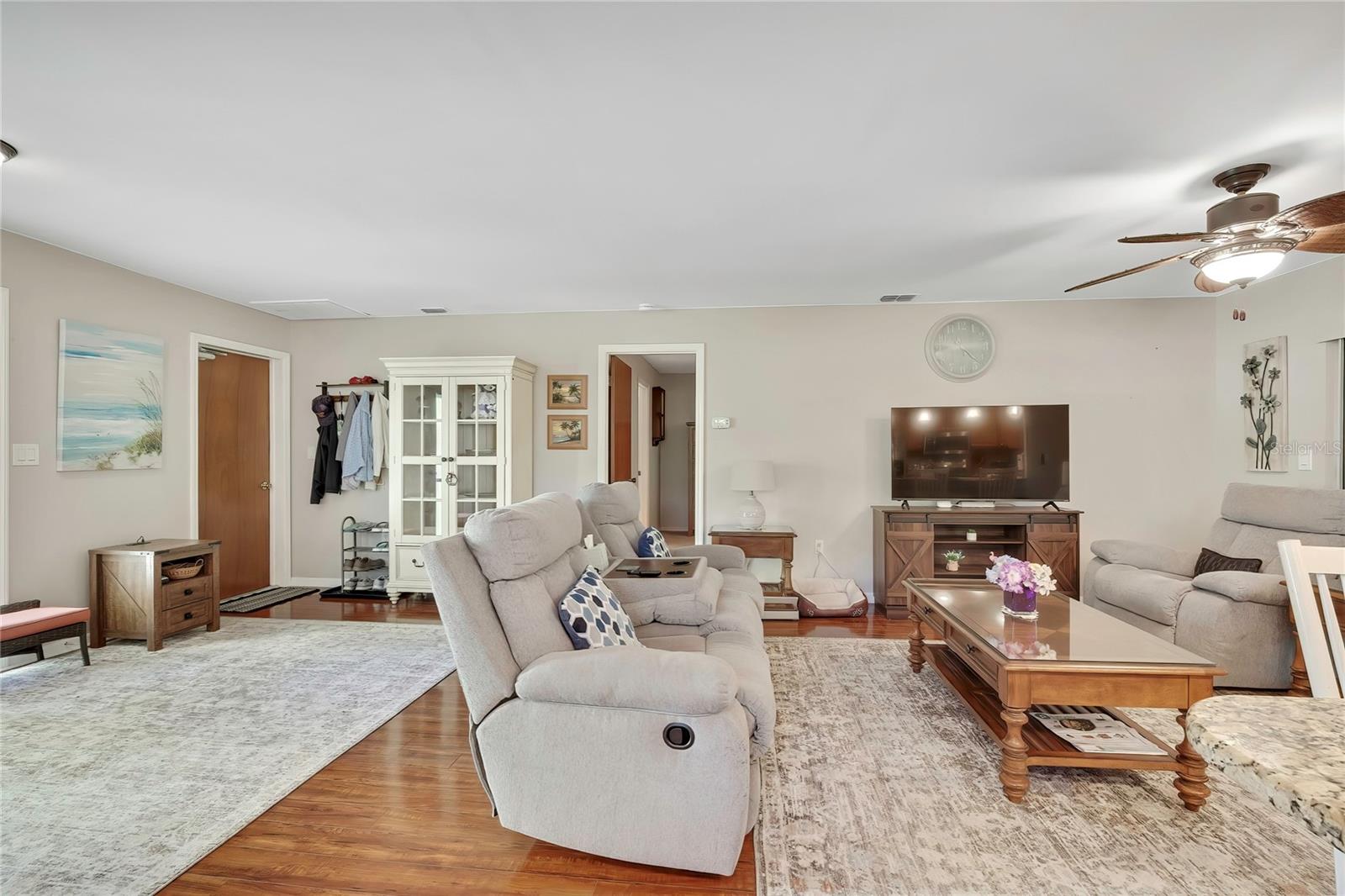 Image 13 of 33 For 7411 Baltusrol Drive