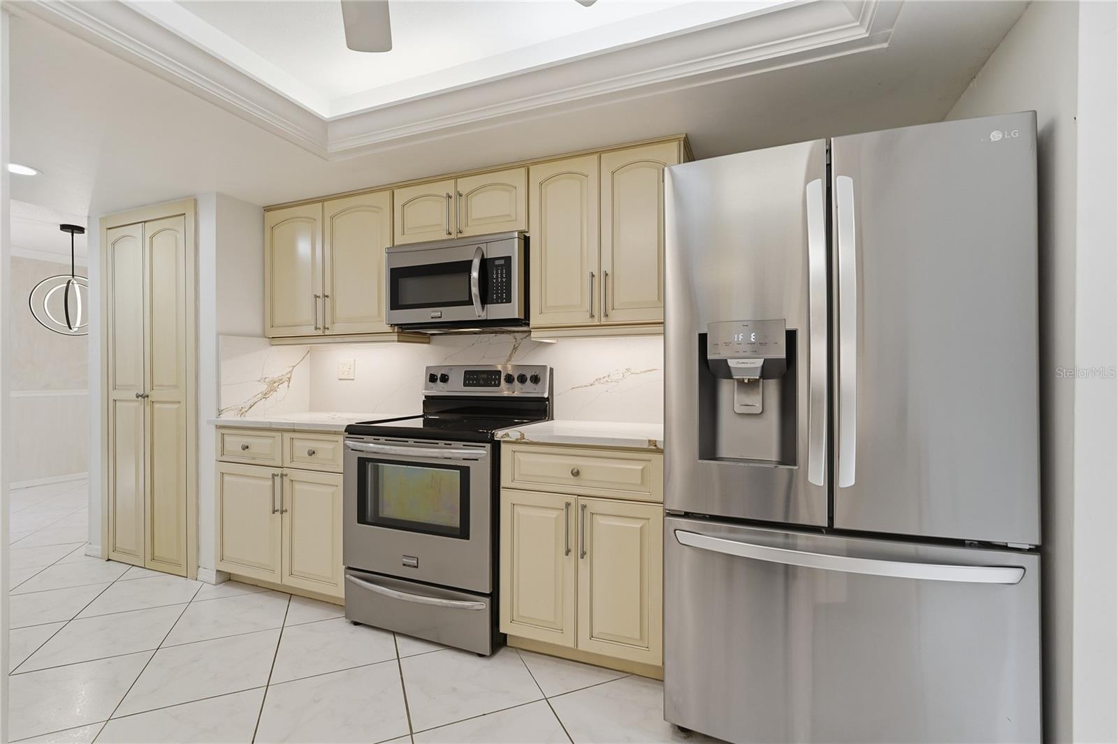 Image 13 of 48 For 3071 Bolt Drive